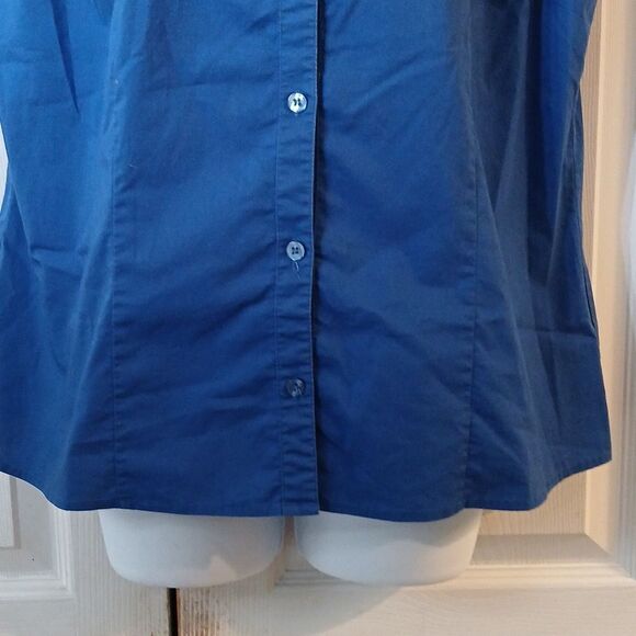 Elementz royal blue sleeveless button down top  Sz L EUC - Picture 2 of 5